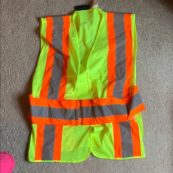 craftsman safety jacket